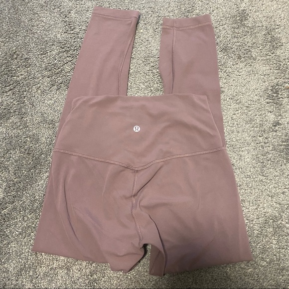 lululemon athletica Pants - EUC Lululemon 25” align leggings antique bark sz.6